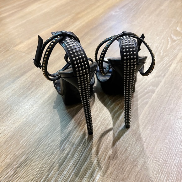 Saint Laurent : Jane Ankle Strap Heels - Picture 7 of 11
